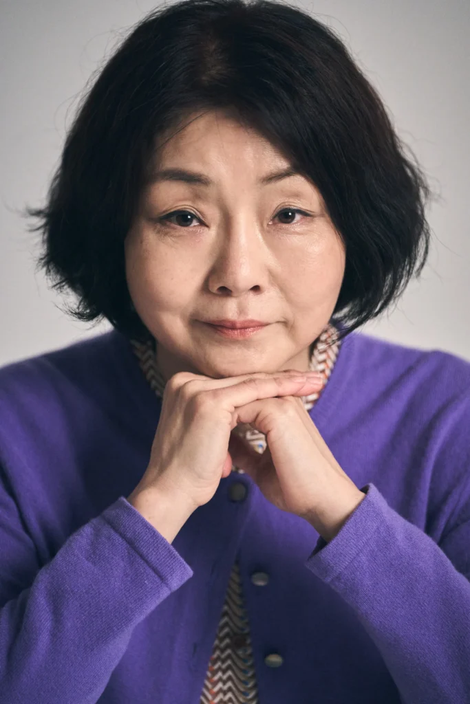 윤OO 헤드샷