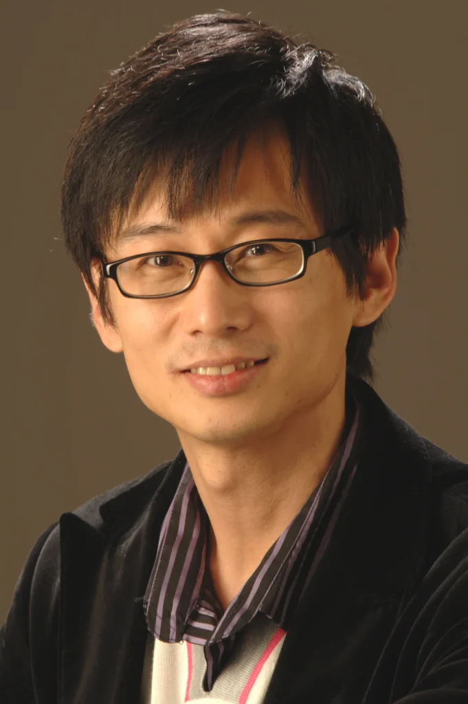 윤OO 헤드샷
